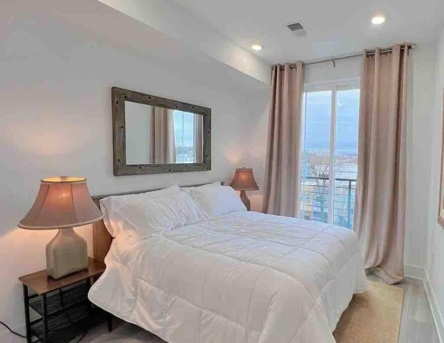 Luxury Penthouse , Private Roofdeck & Amazing View Villa Washington Exterior photo