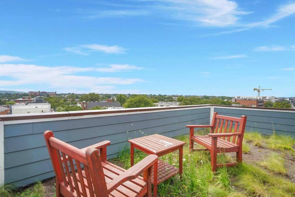 Luxury Penthouse , Private Roofdeck & Amazing View Villa Washington Exterior photo
